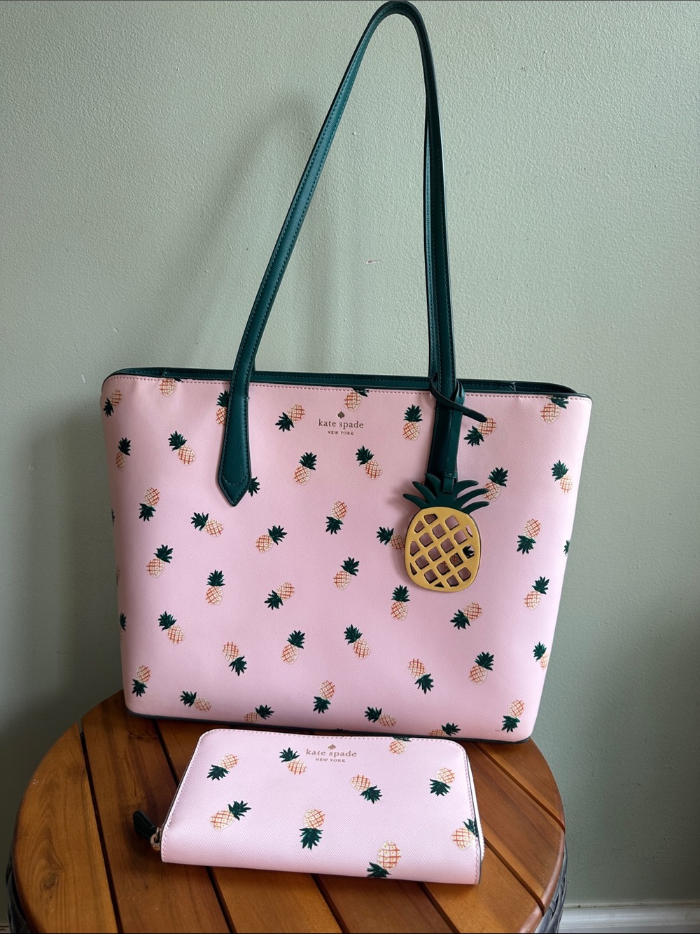 Kate spade pineapple wallet and tote set